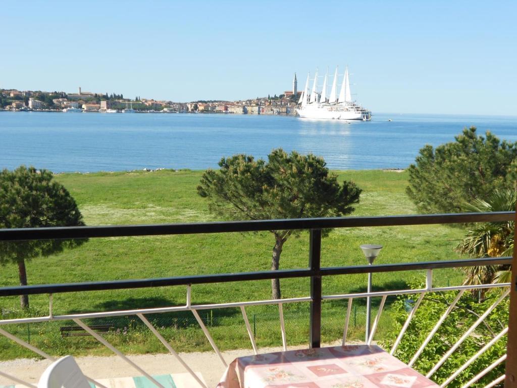 Stella Mare Apartments Rovinj Exterior foto